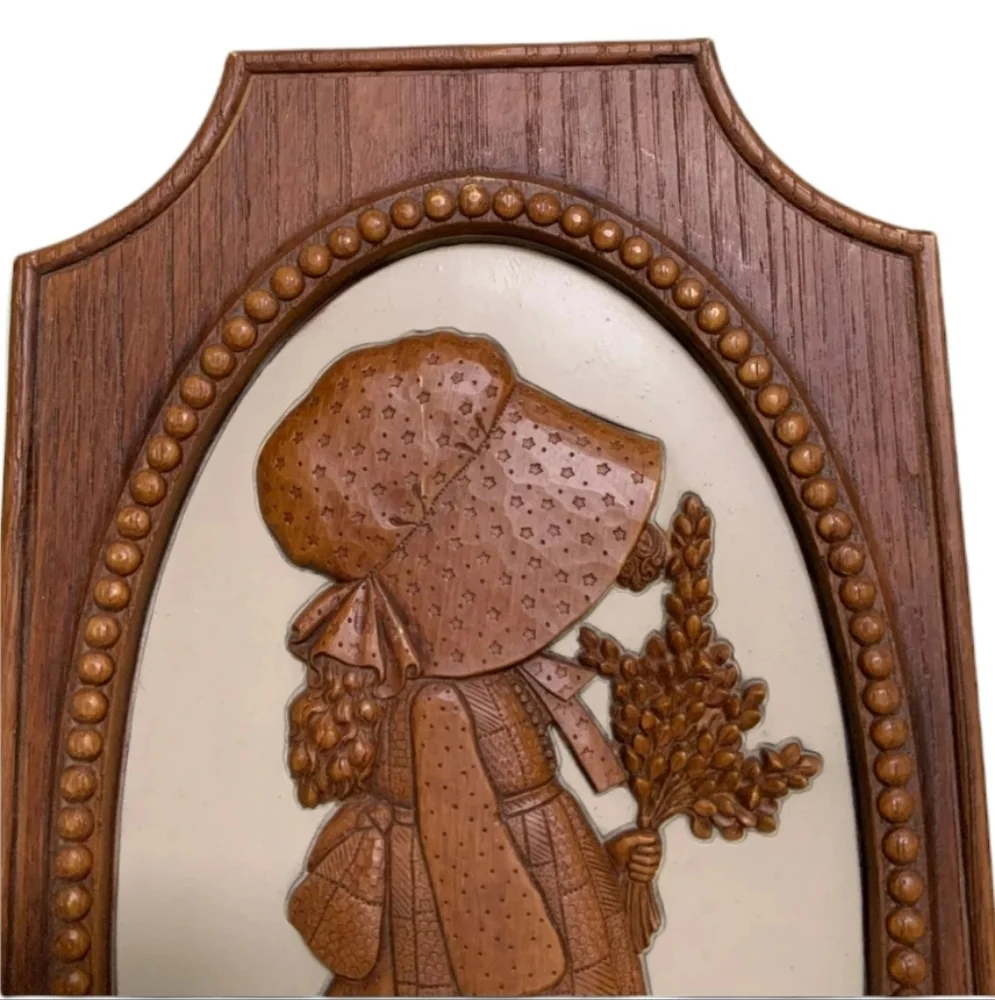 Vintage 1972 Holly Hobbie 3D Wall Plaque American Greetings Faux Wood 15x8